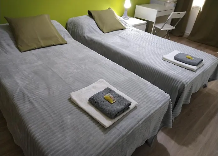 Guest house Pension132 *